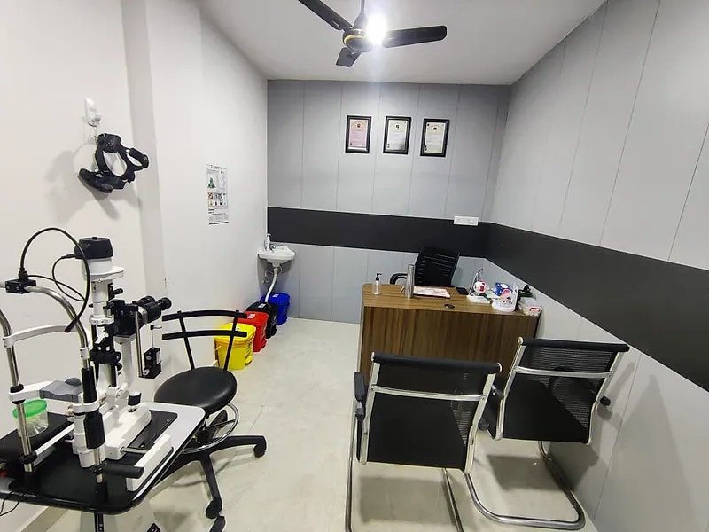 Consultation room, Prana Eye Hospital